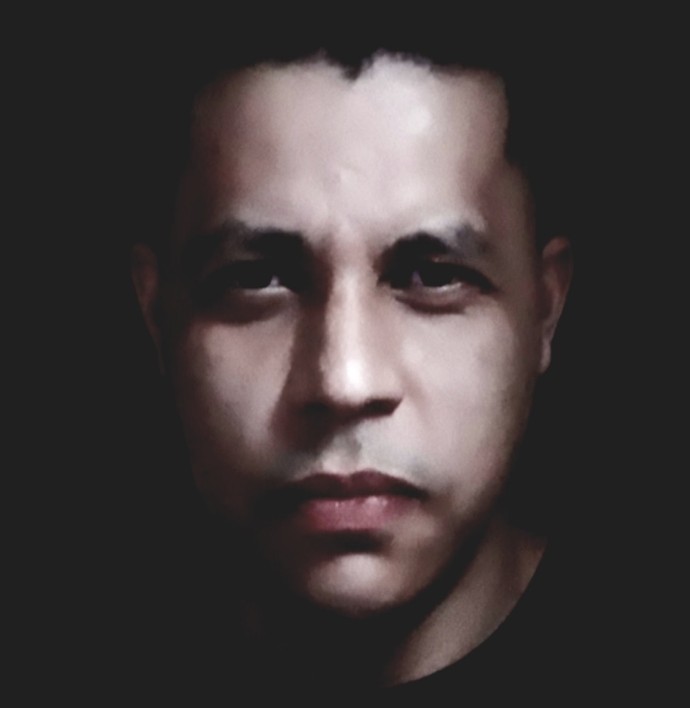 Foto do professor Maurício Santos